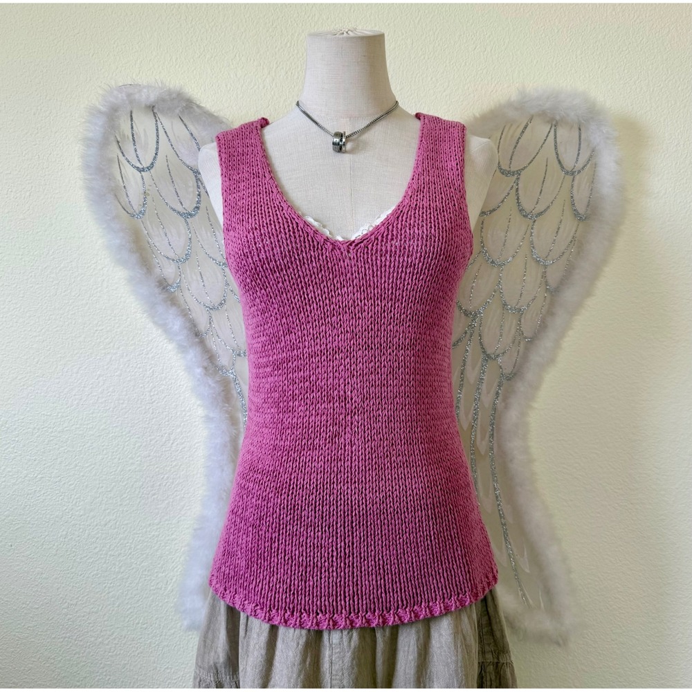 Y2K 2000s Girly Grunge Knit Tank Top Pink Fitted V Neck Sleeveless Indie Bright